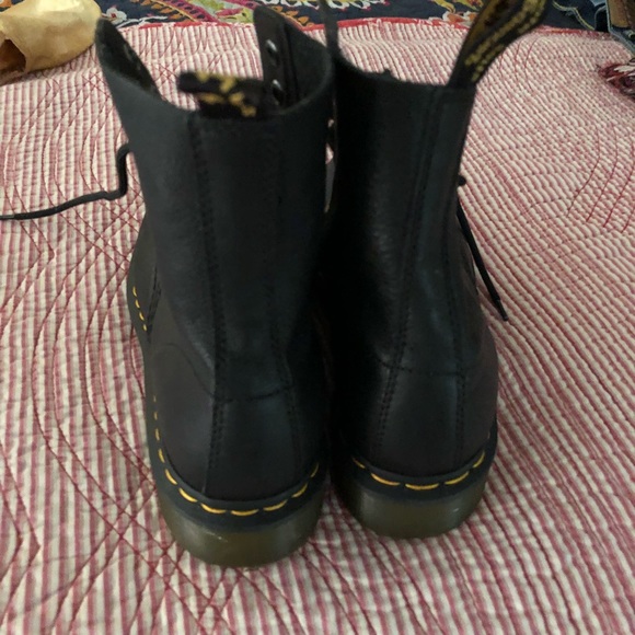 Doc Martin Combat Boots Size 7 - Picture 3 of 5